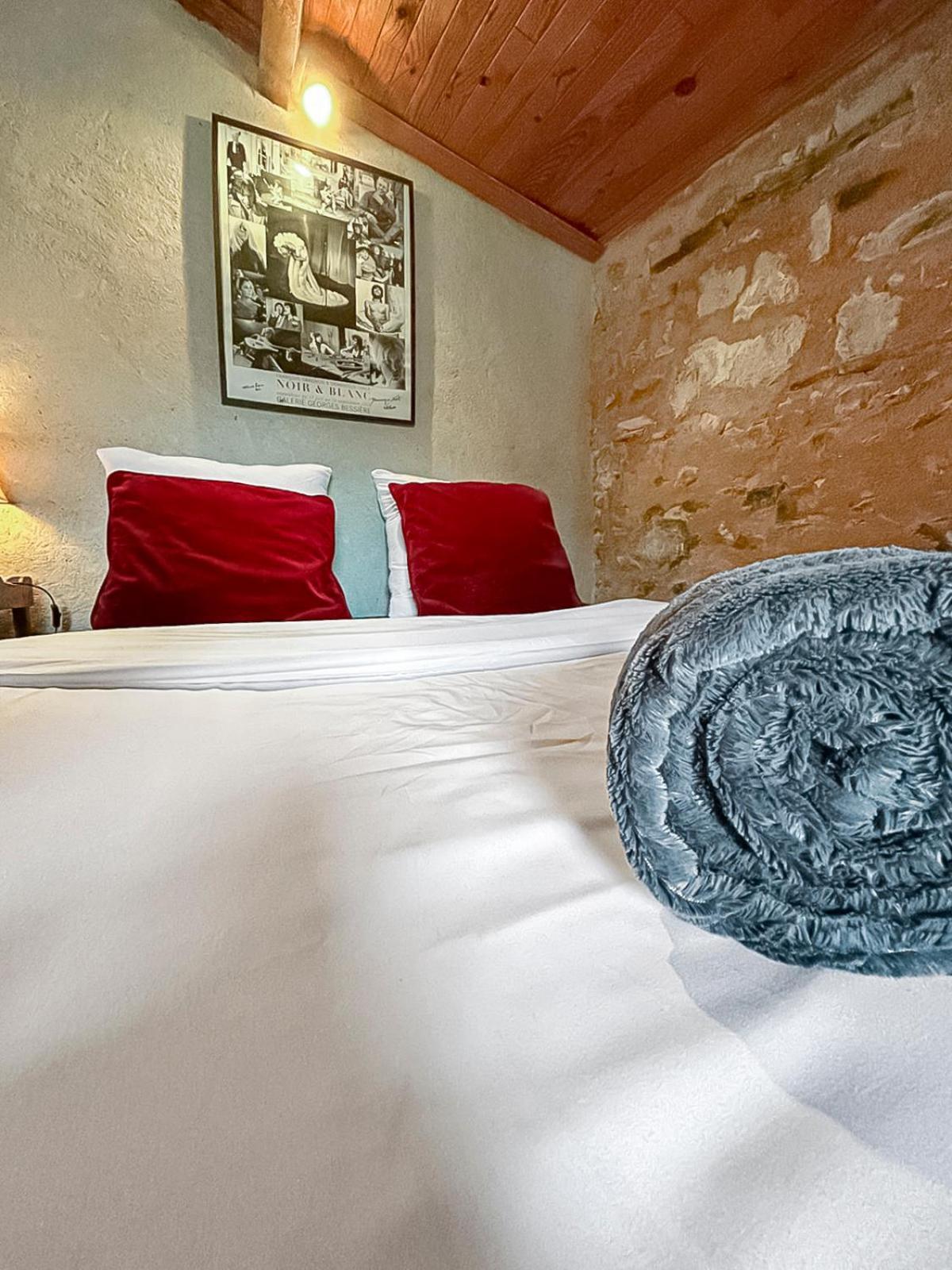 Le Clos Des Ecorcins - Terrasse - Parking Prive Saint-Amand-sur-Sevre 외부 사진