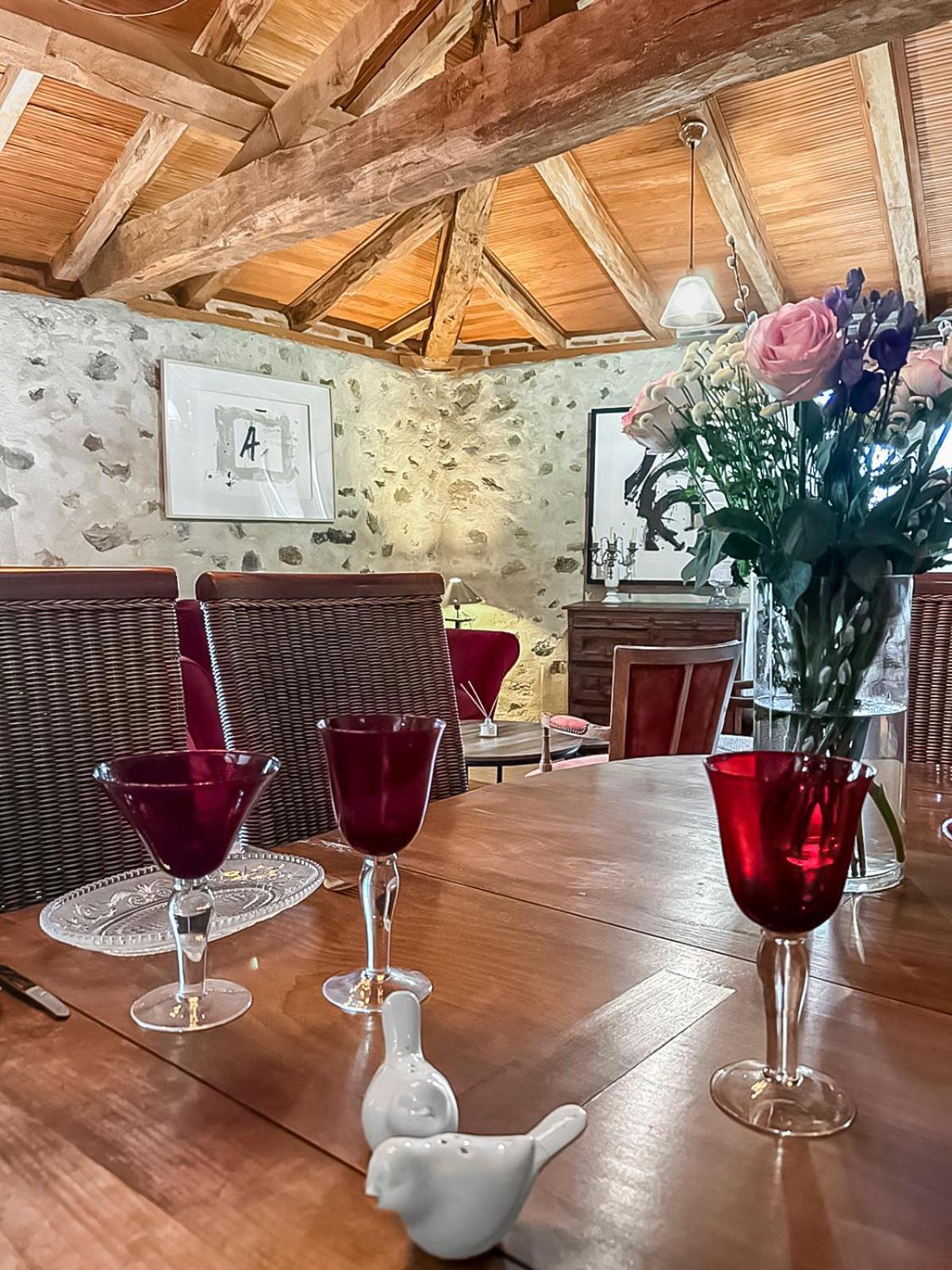 Le Clos Des Ecorcins - Terrasse - Parking Prive Saint-Amand-sur-Sevre 외부 사진